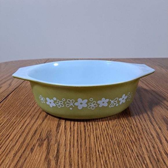 Pyrex Vintage Casserole Bowl 043 Crazy Daisy Spring Blossom 1 1/2 Quart - Picture 1 of 11